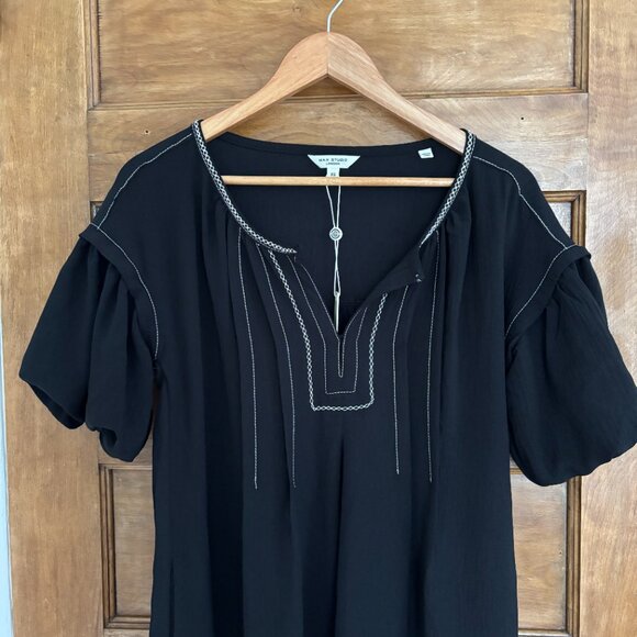 NWT! Max Studio Bubble Sleeve Mini Dress - Picture 2 of 10